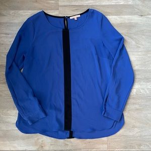 Gibson Dressy Top with middle stripe